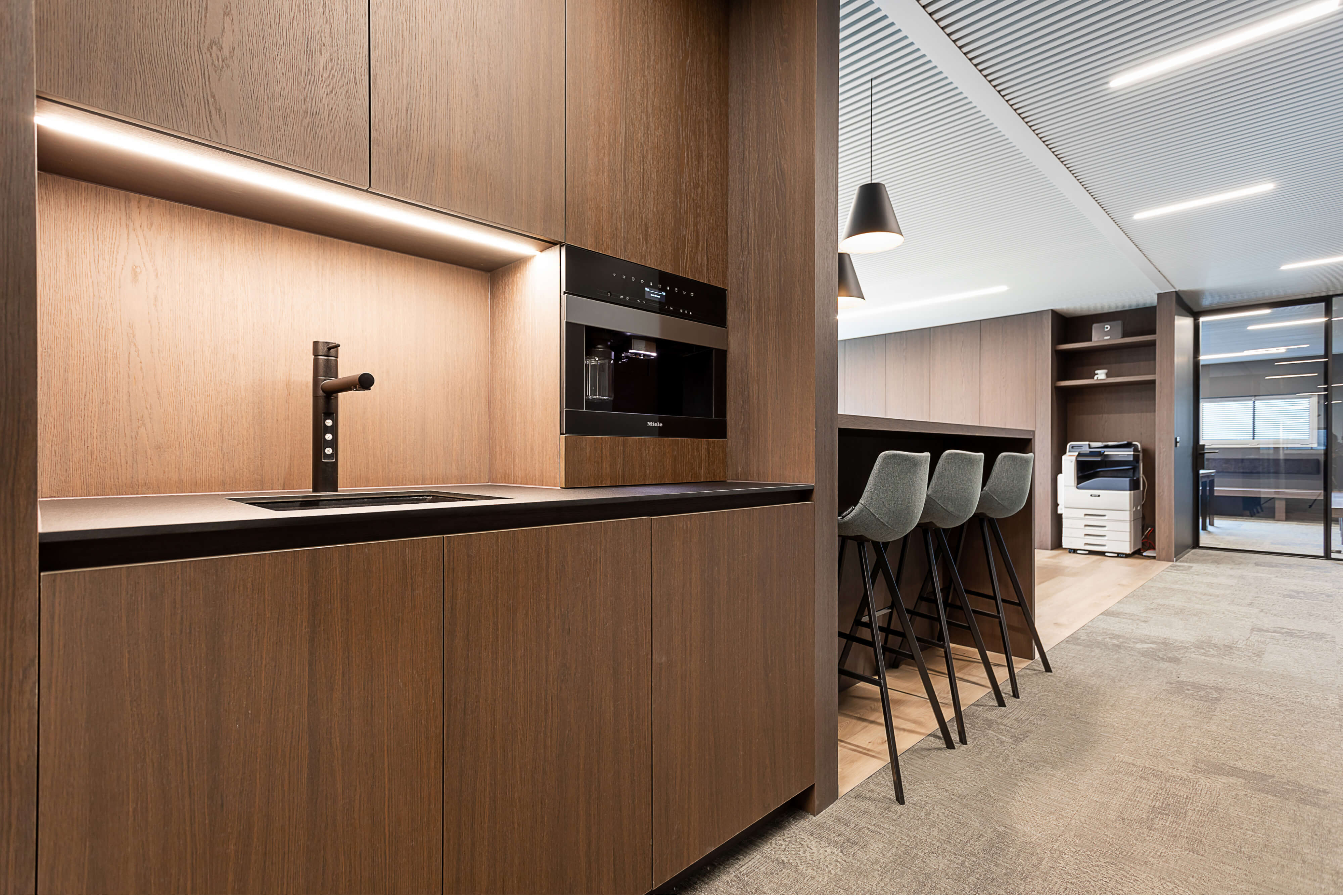 inrichting kantoor te Vichte 6